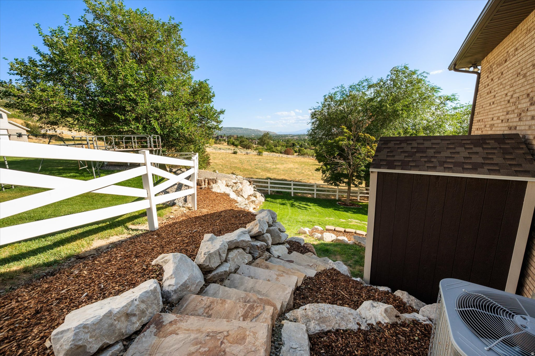 main property photo 81