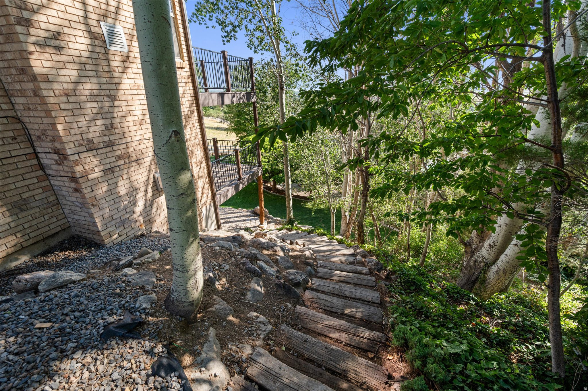main property photo 83