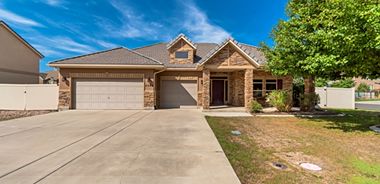 image of property with 3 Bed | 3 Bath | 2,308 Sqft