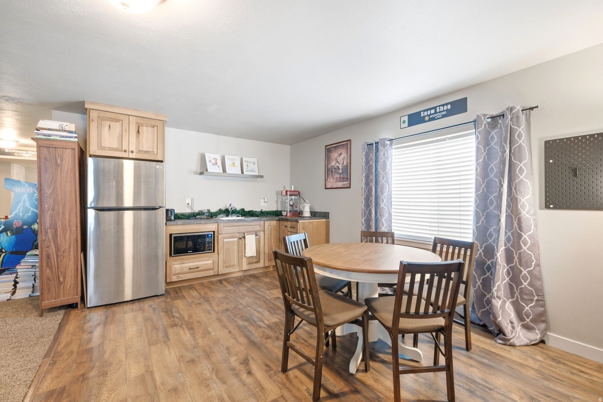 main property photo 26