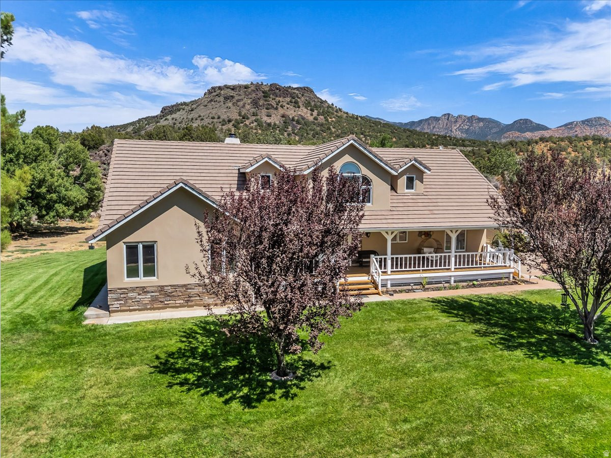 main property photo 22
