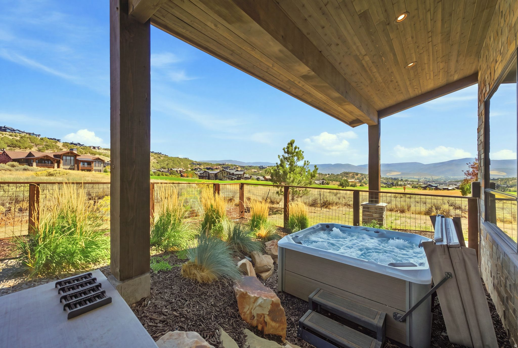 main property photo 66