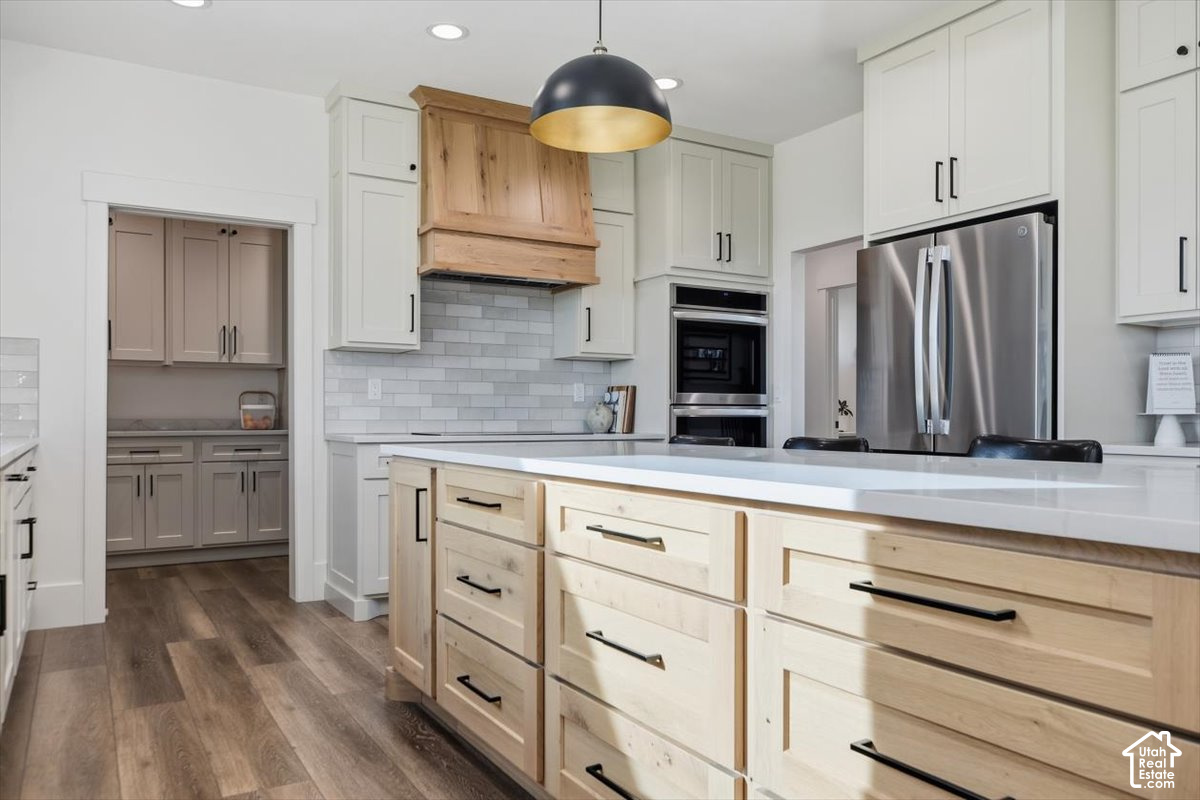 main property photo 15