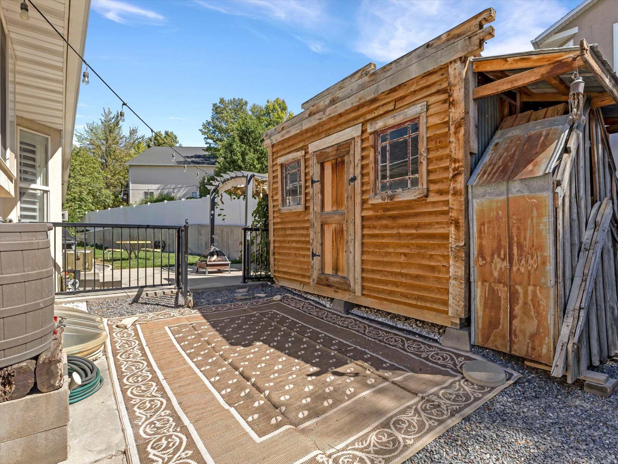 main property photo 44