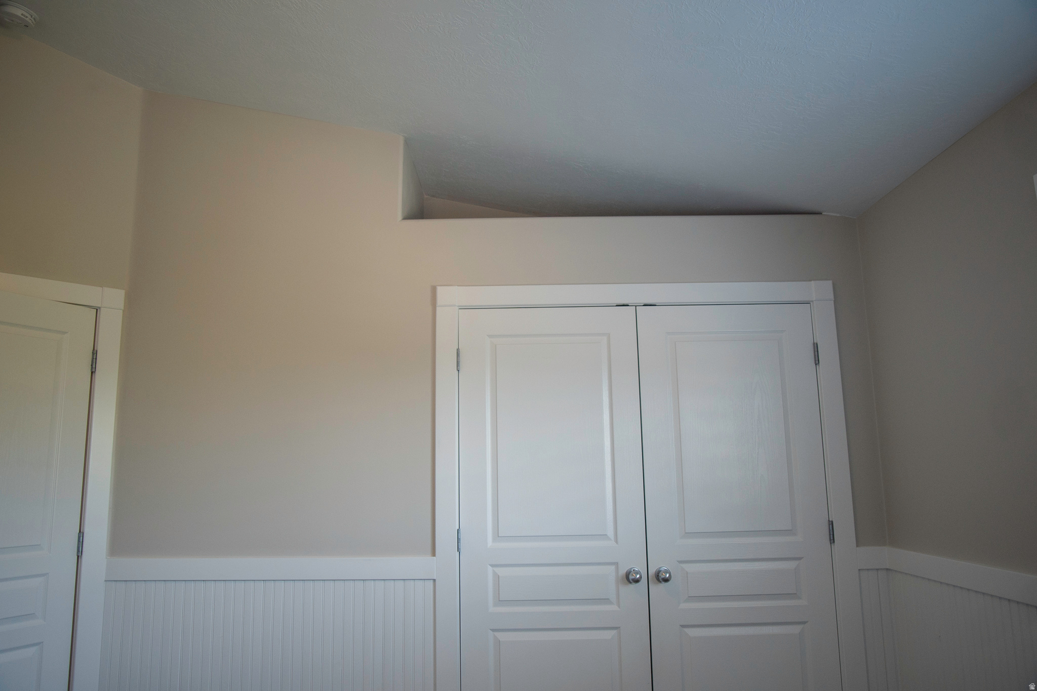 main property photo 74