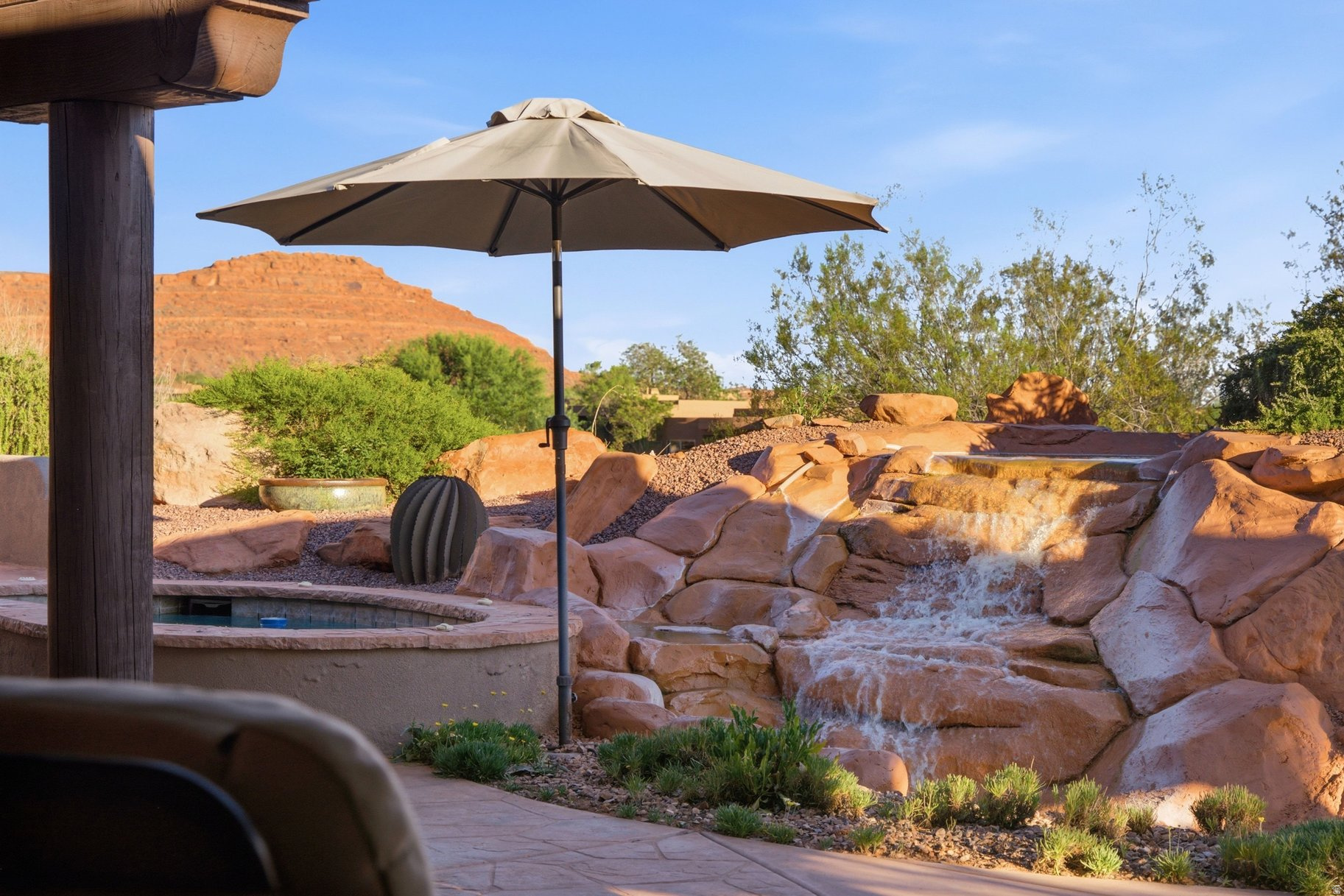 main property photo 47