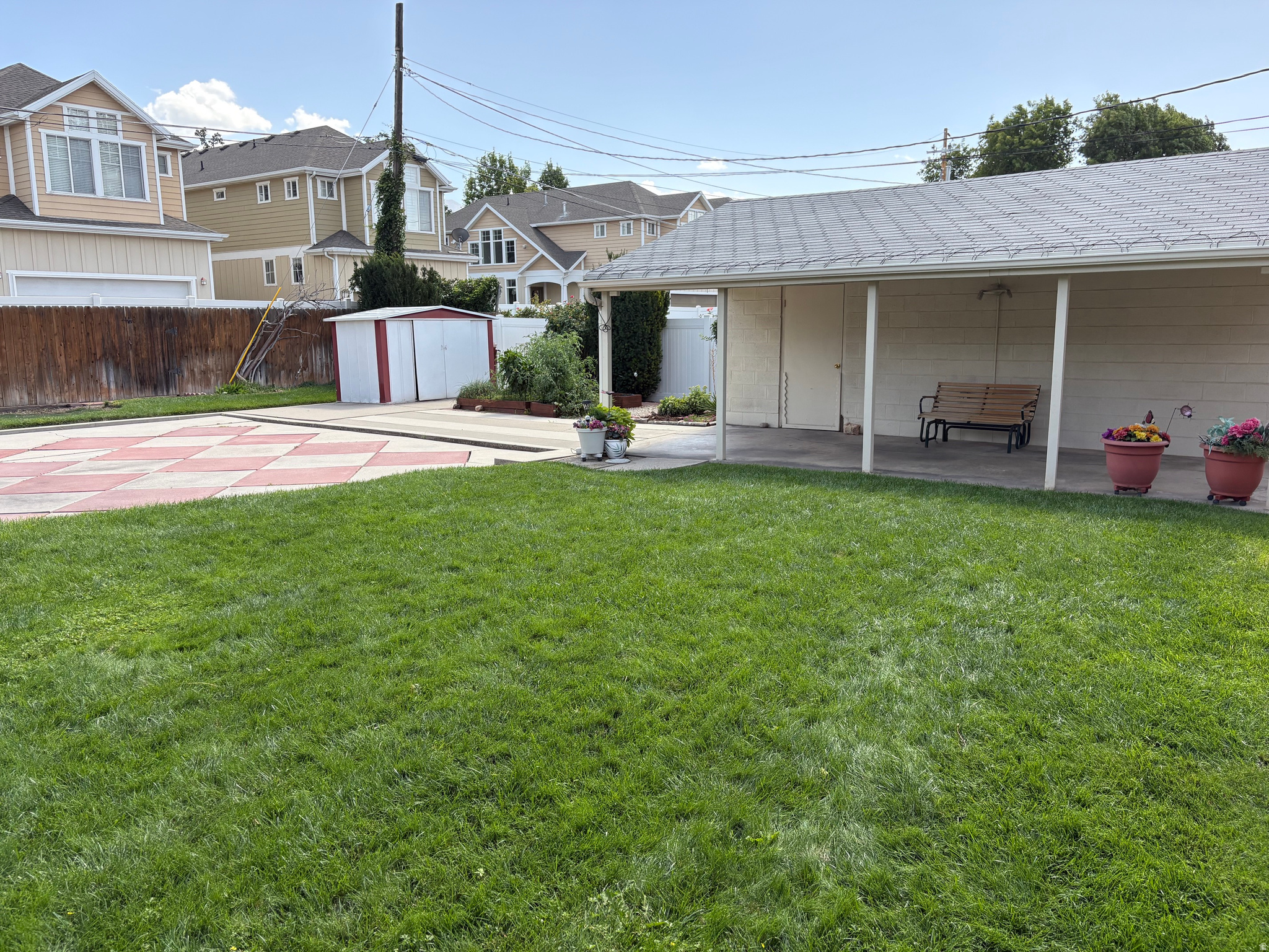 main property photo 15
