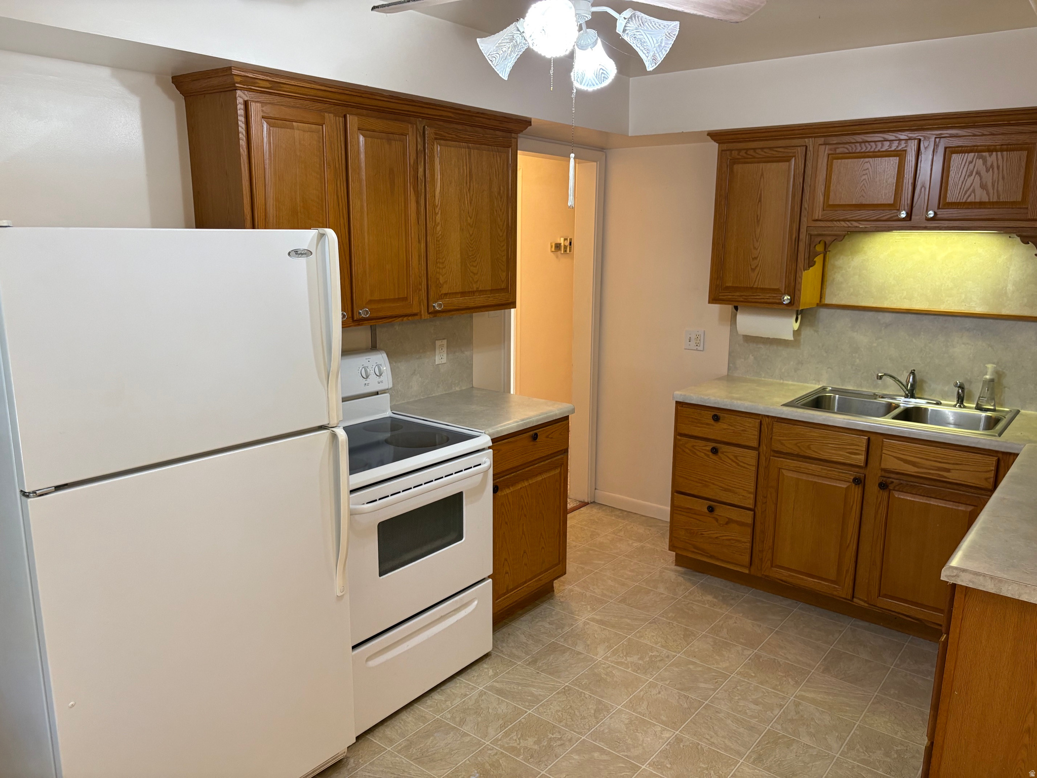main property photo 21