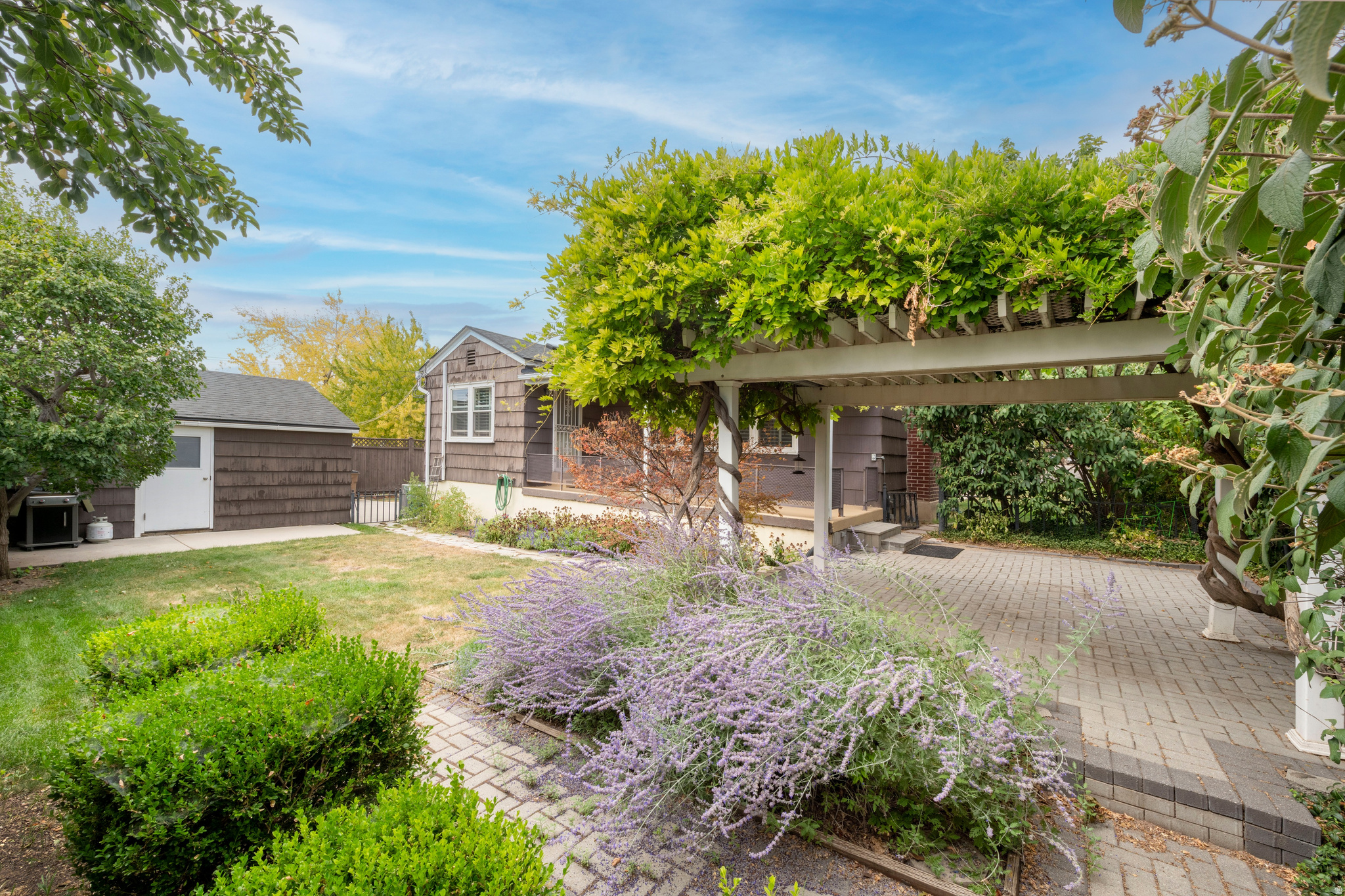 main property photo 39