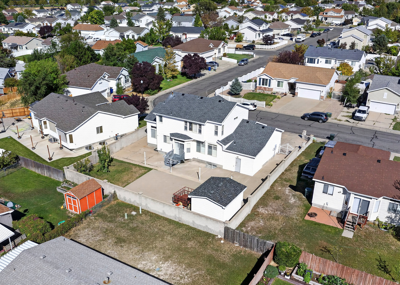 main property photo 42