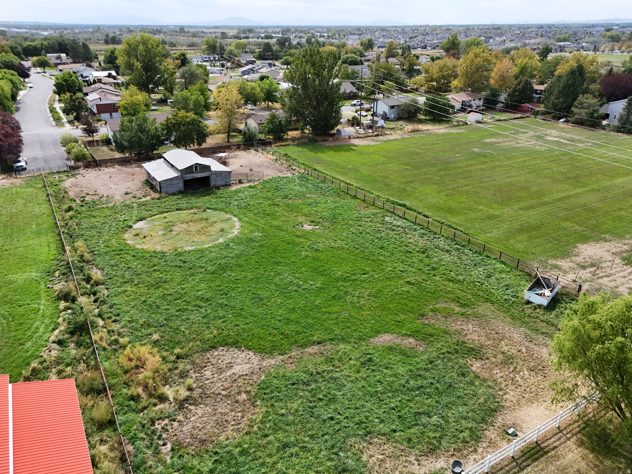 main property photo 41