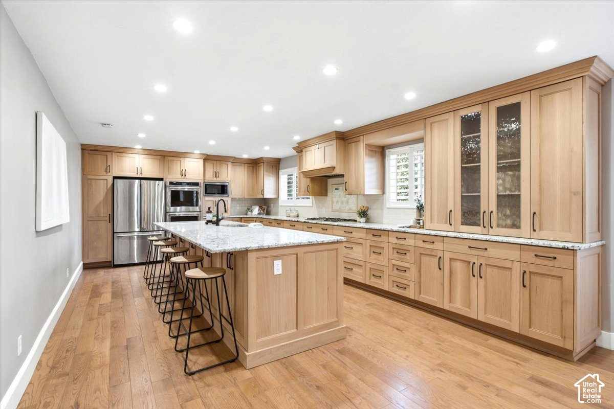 main property photo 13