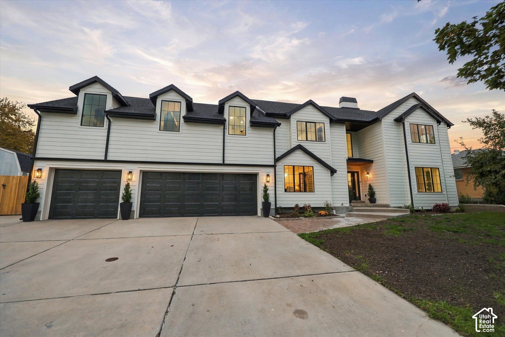 main property photo 70