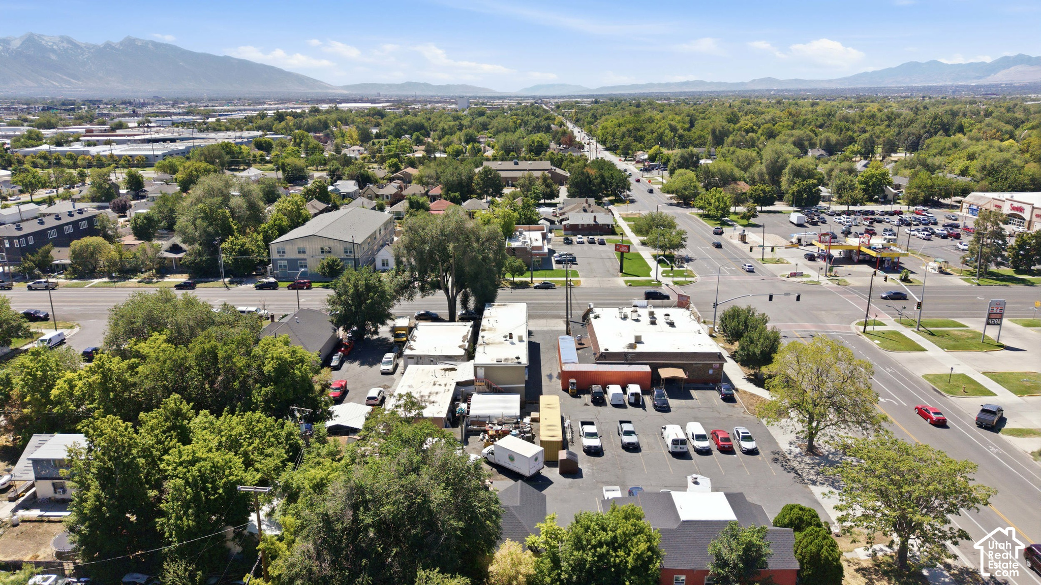 main property photo 8