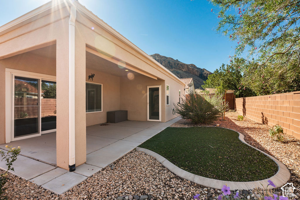 main property photo 12