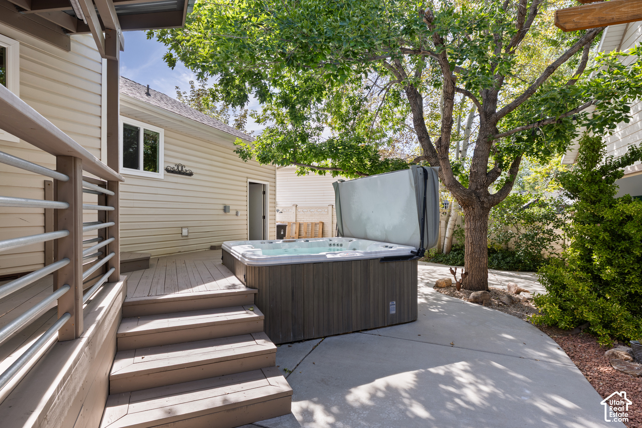 main property photo 46