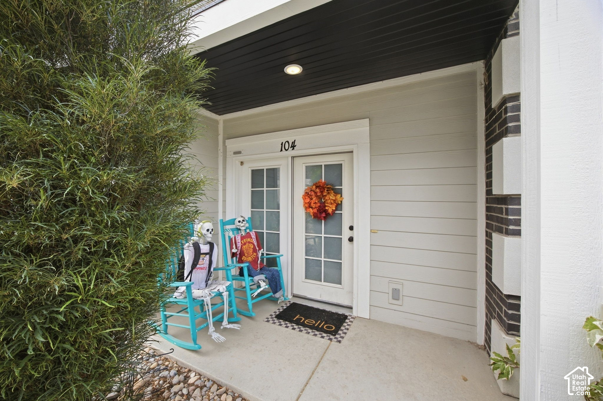 main property photo 16