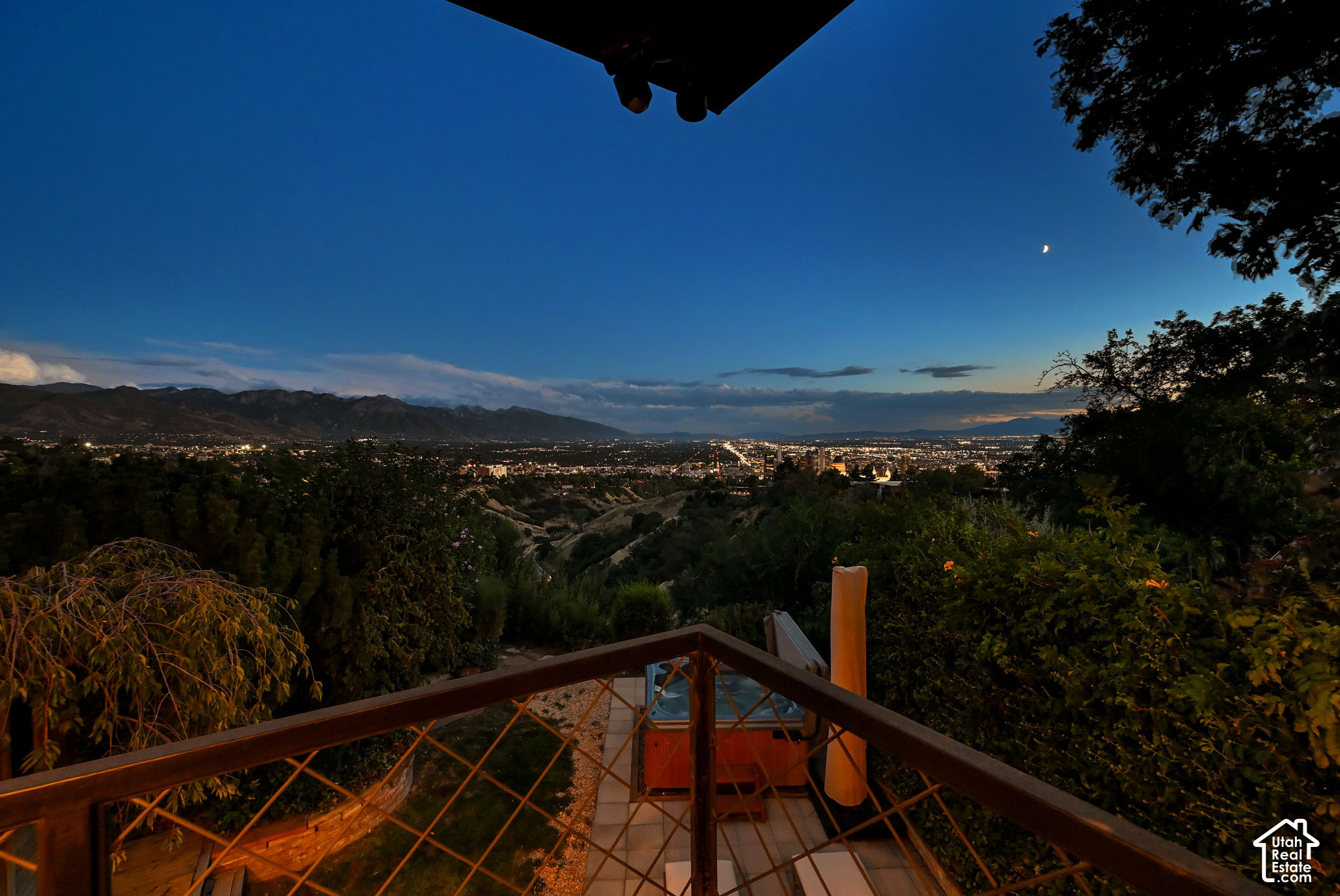 main property photo 44