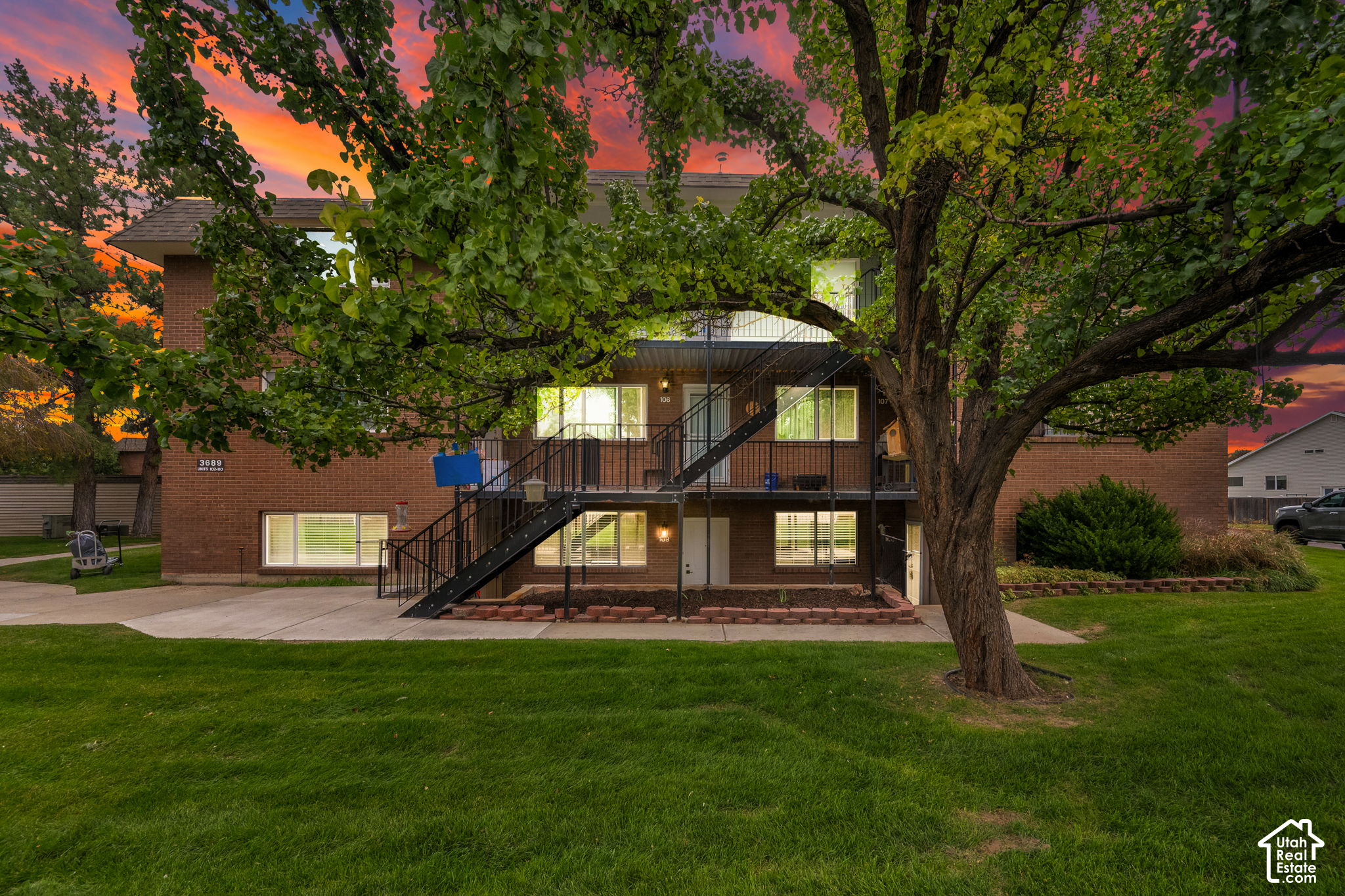 main property photo 14