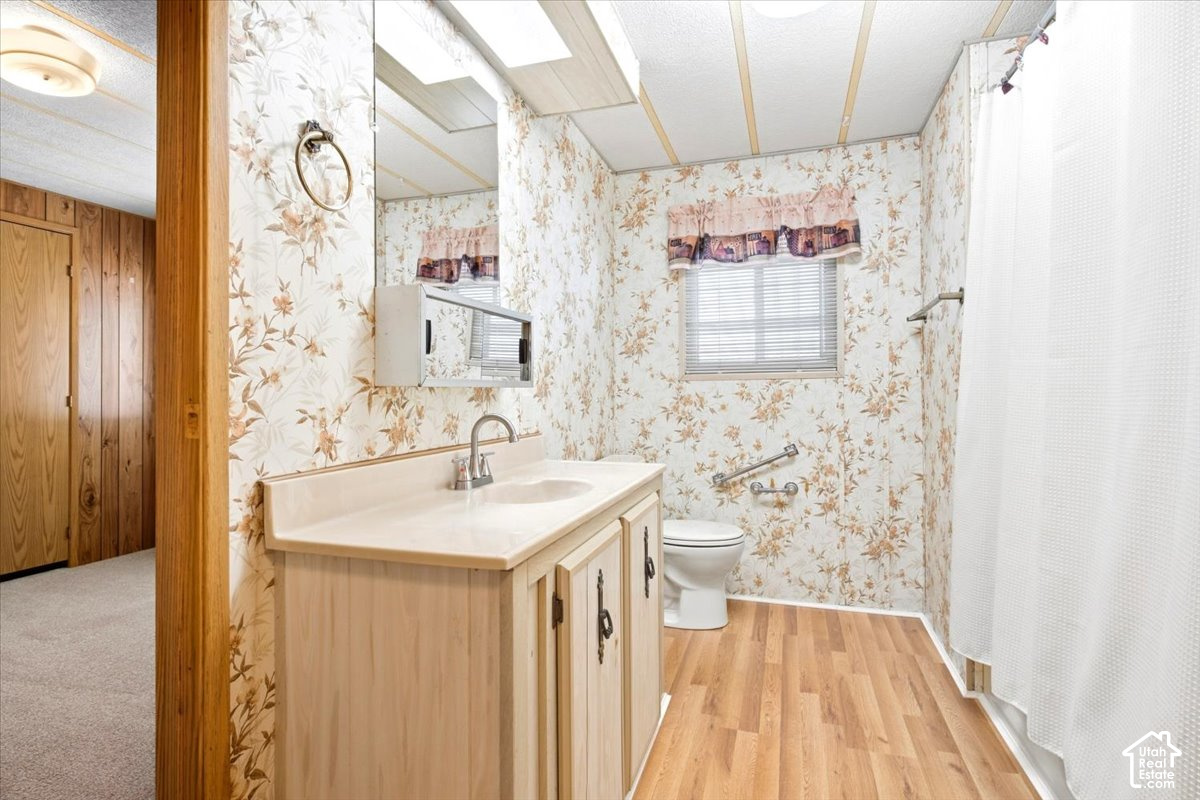 main property photo 19