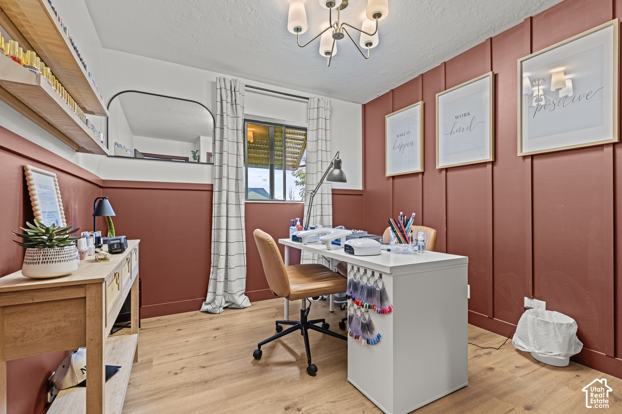 main property photo 17