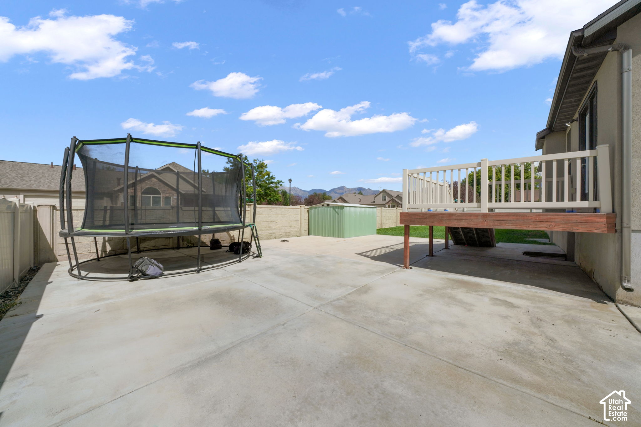 main property photo 8