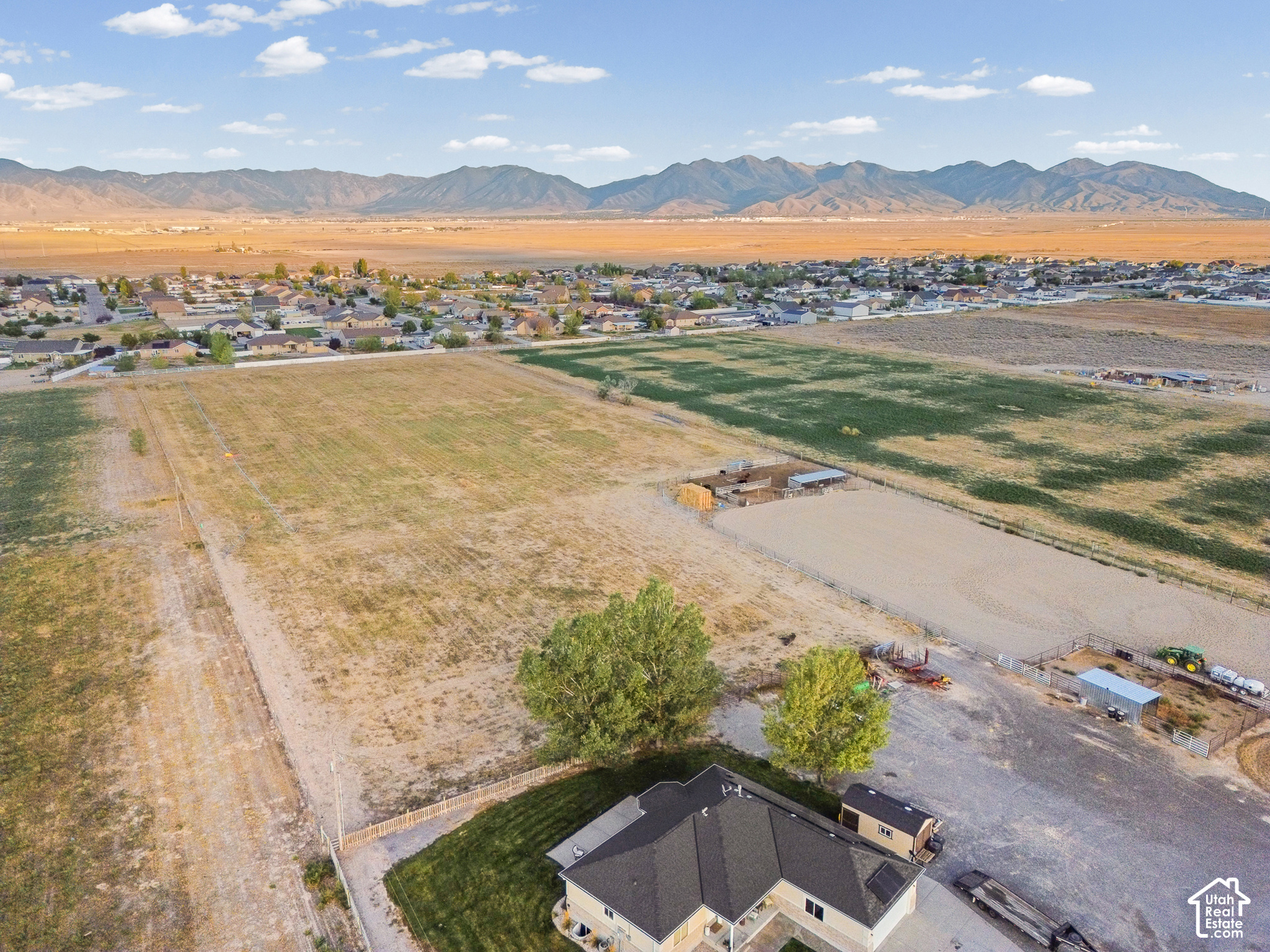 main property photo 33
