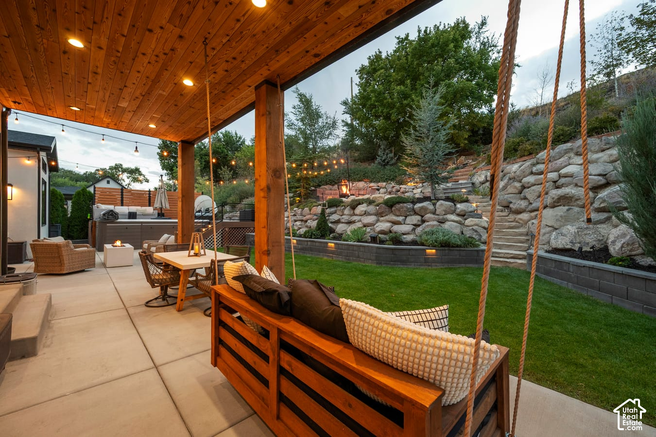 main property photo 79