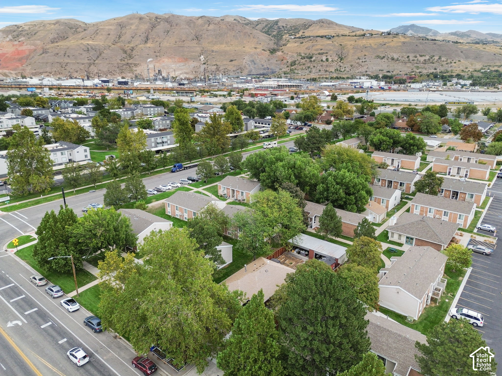 main property photo 41
