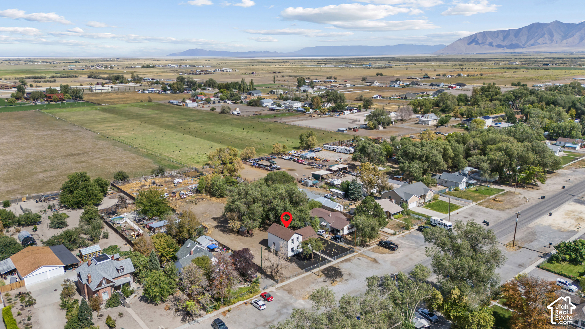 main property photo 33