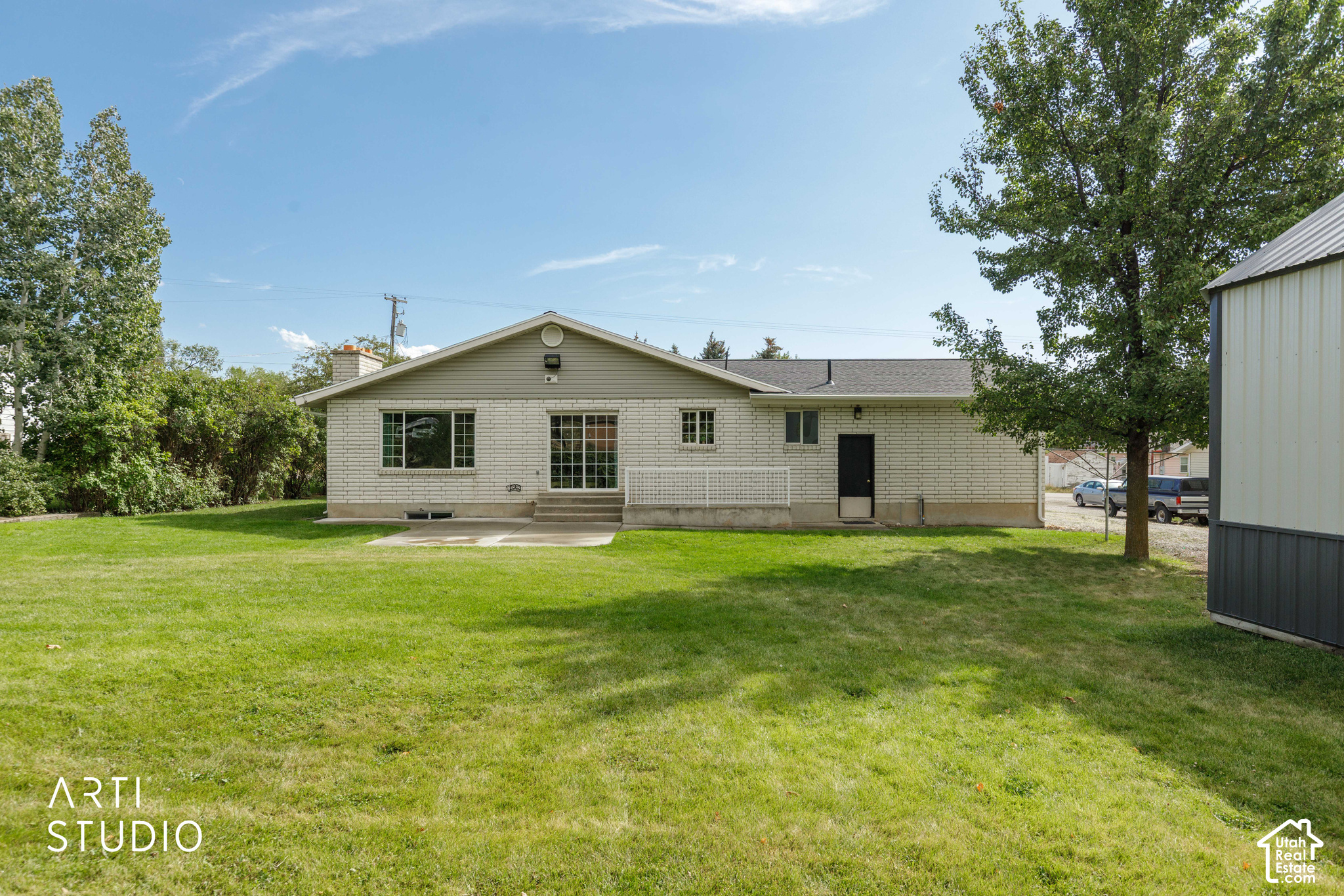 main property photo 39