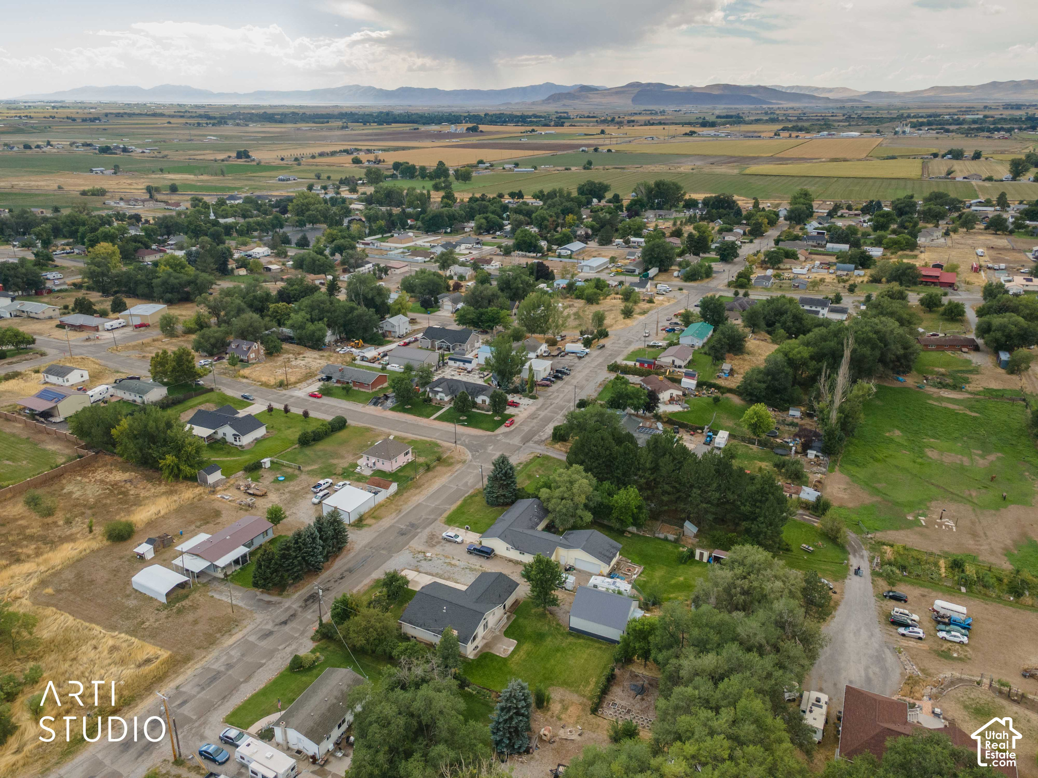 main property photo 60