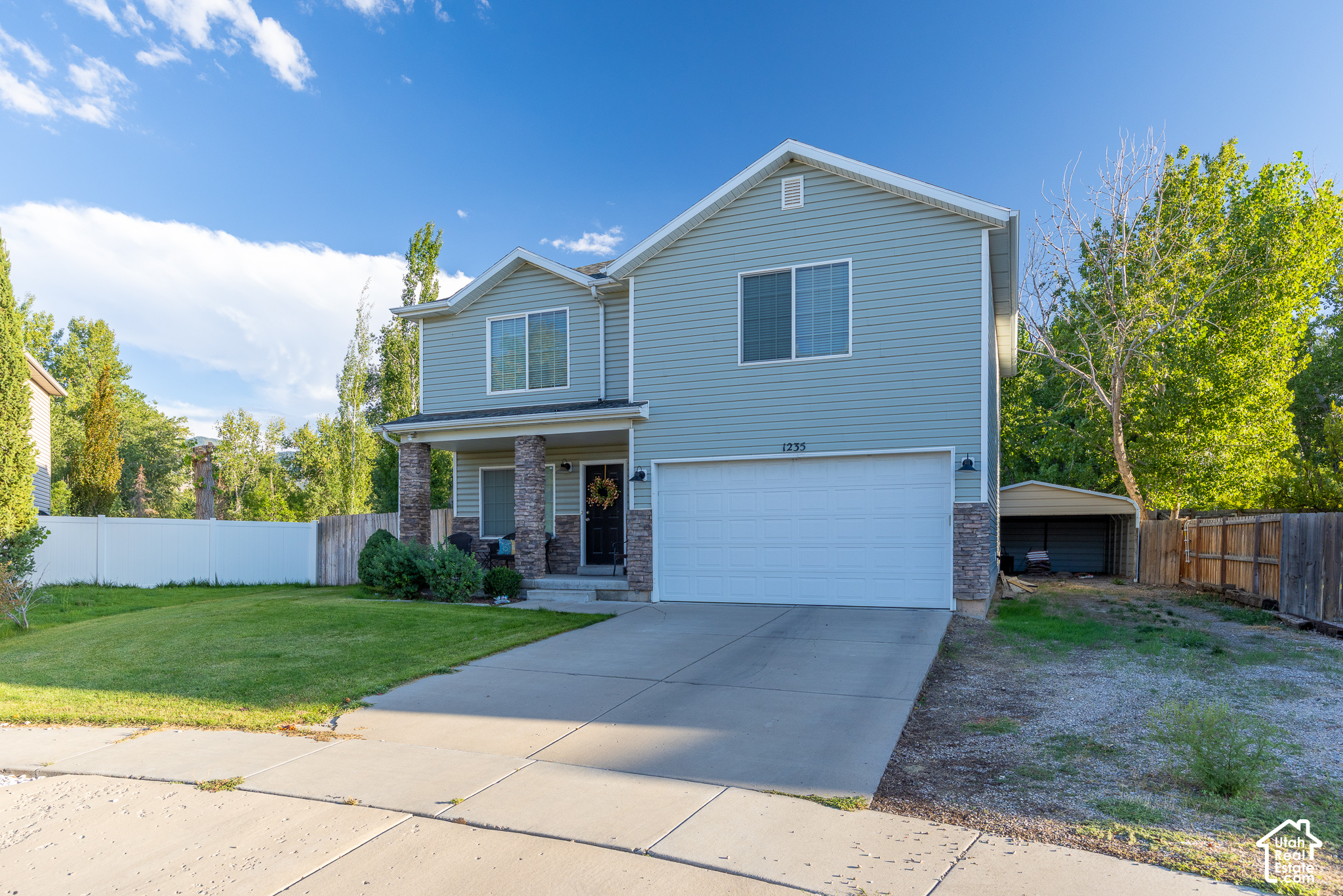 main property photo 3