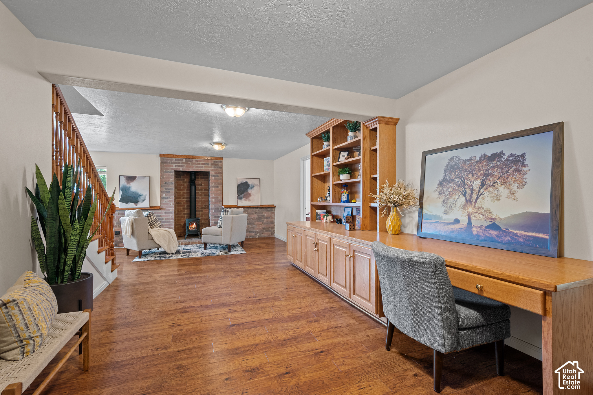 main property photo 37