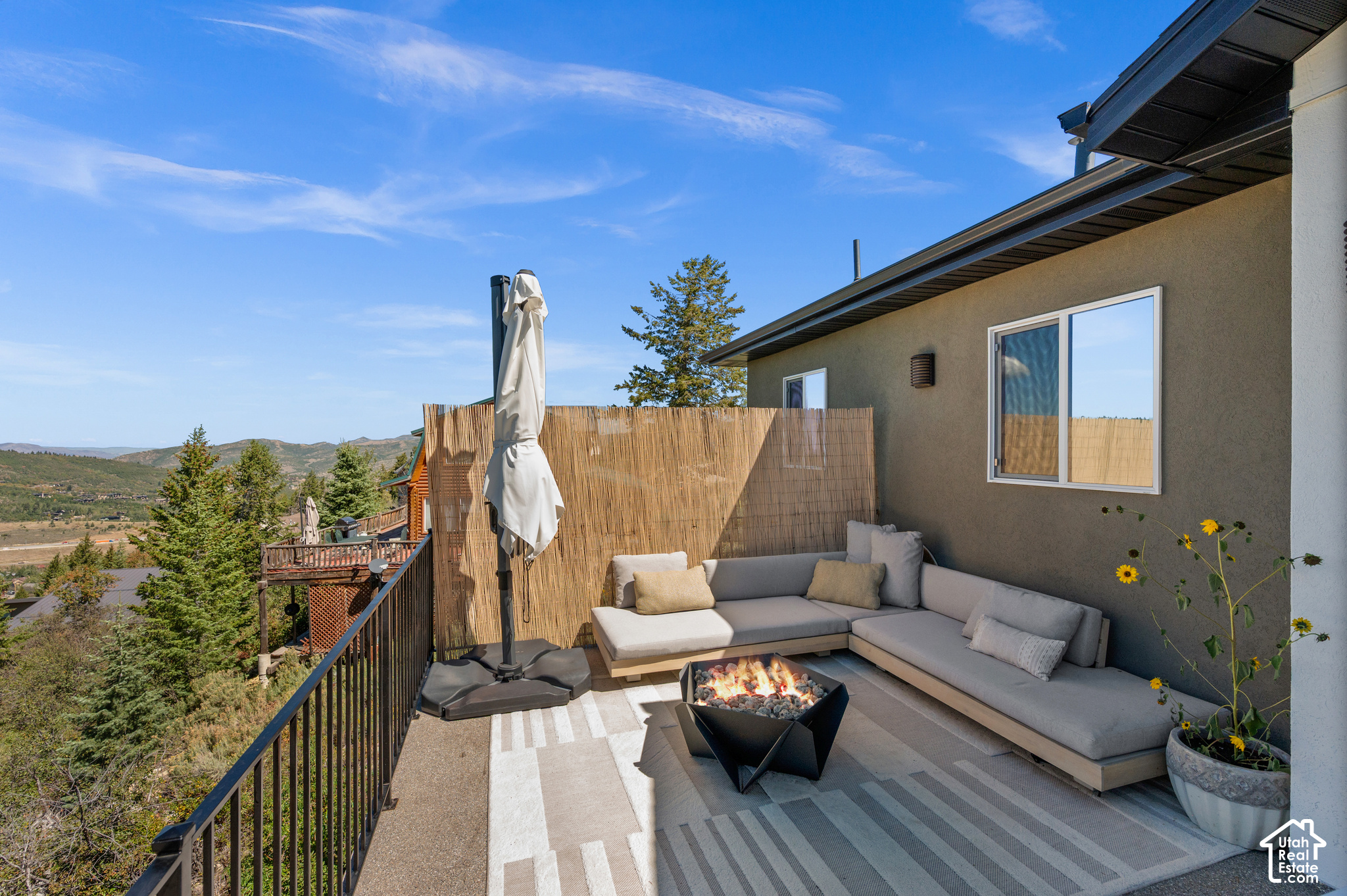 main property photo 51
