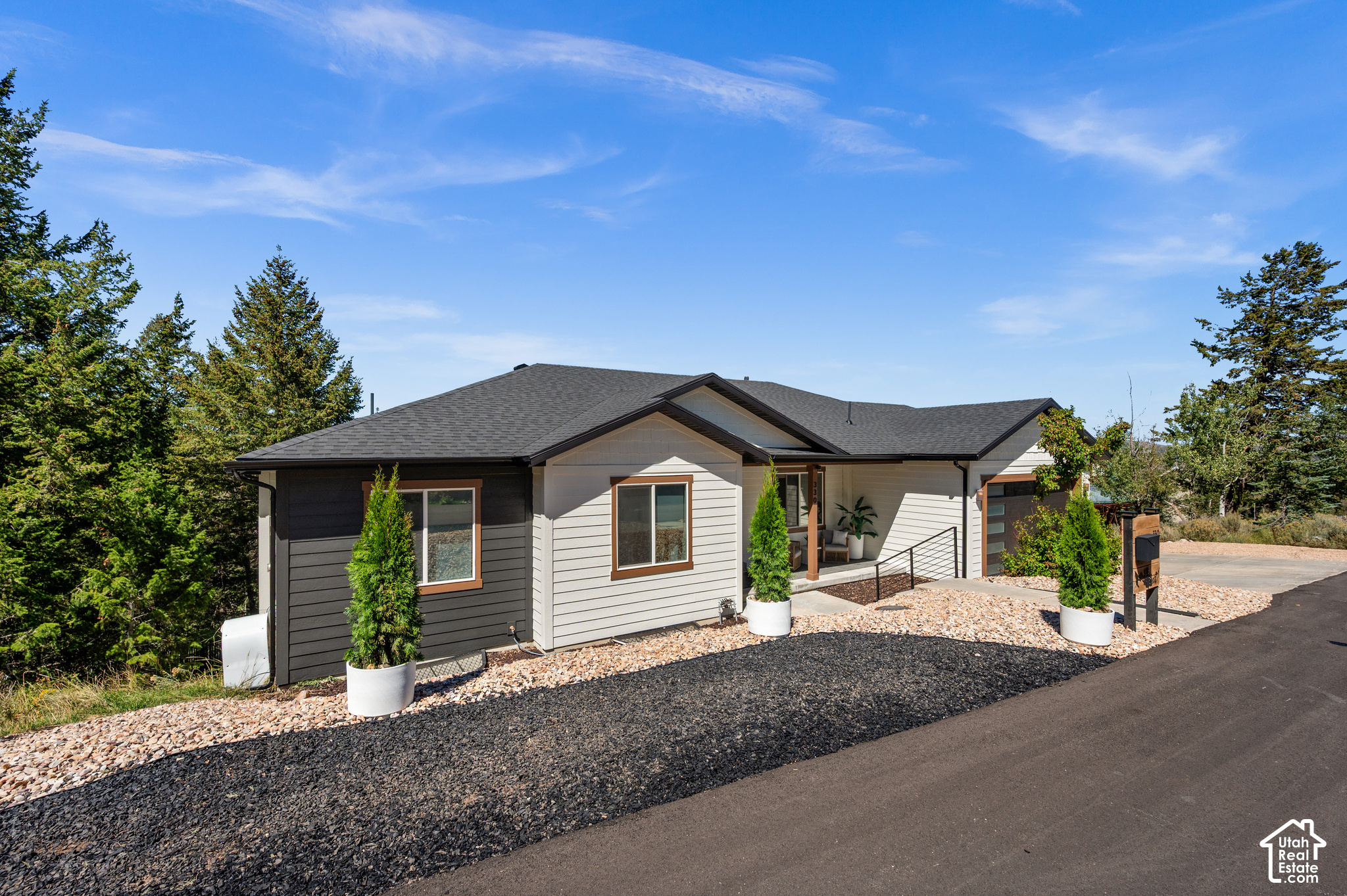 main property photo 60