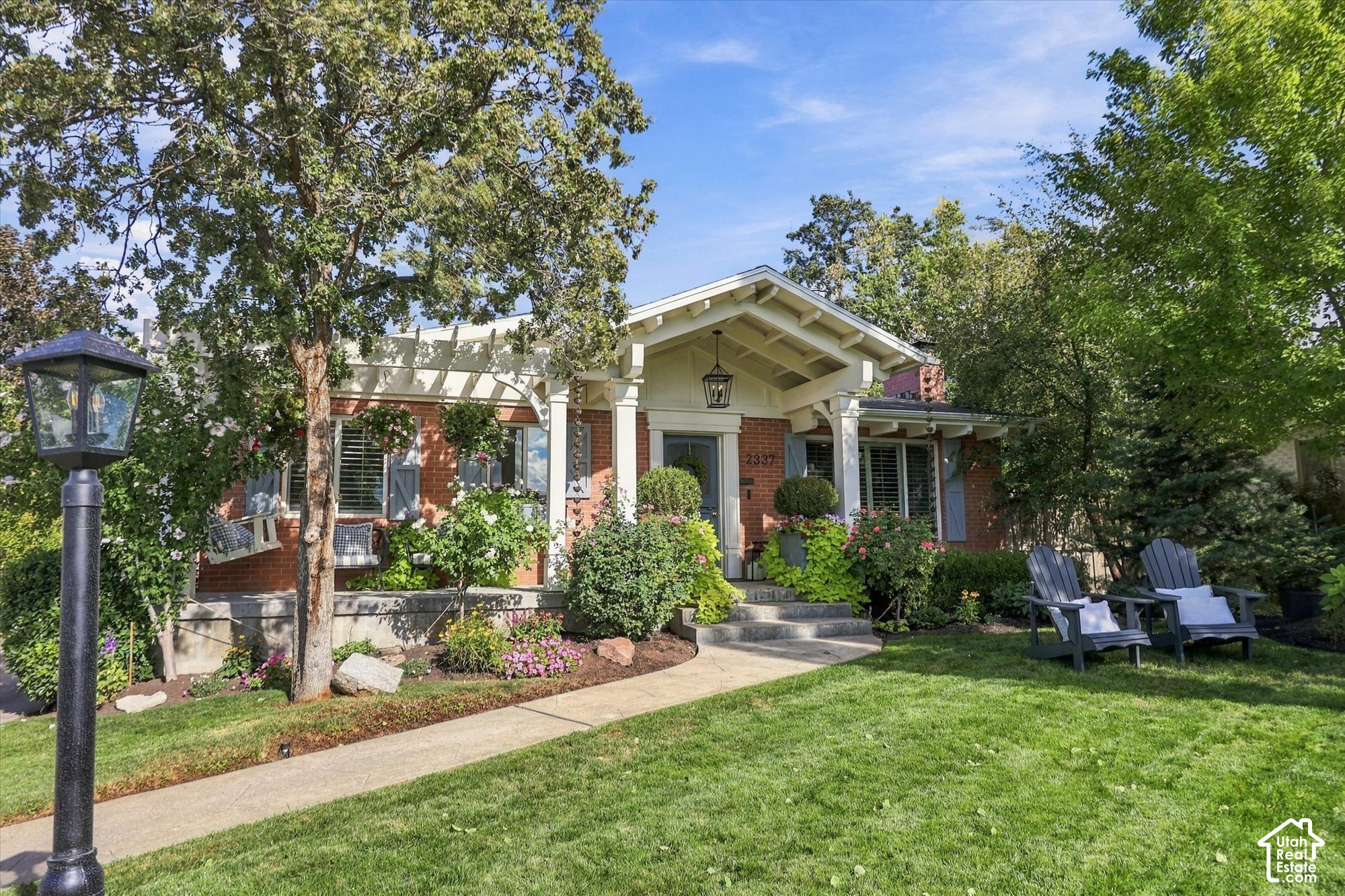 main property photo 45