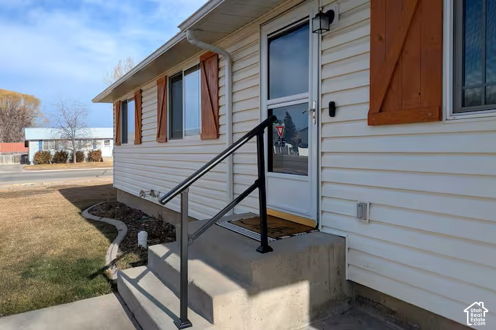 main property photo 11