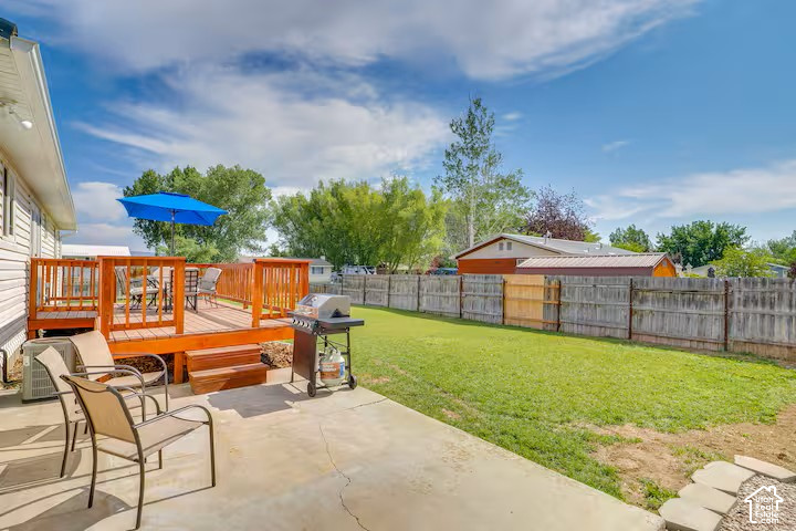 main property photo 5