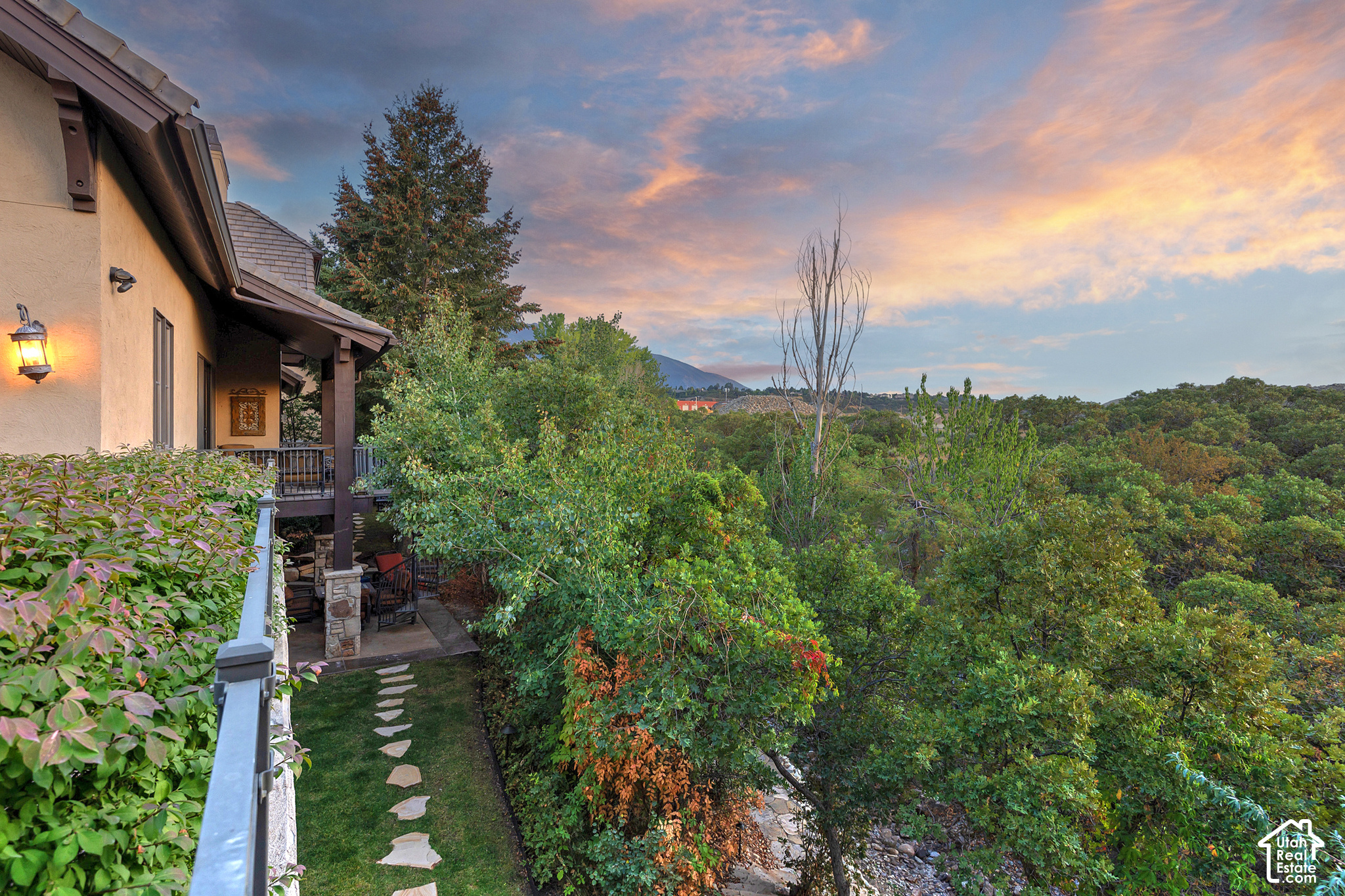 main property photo 67
