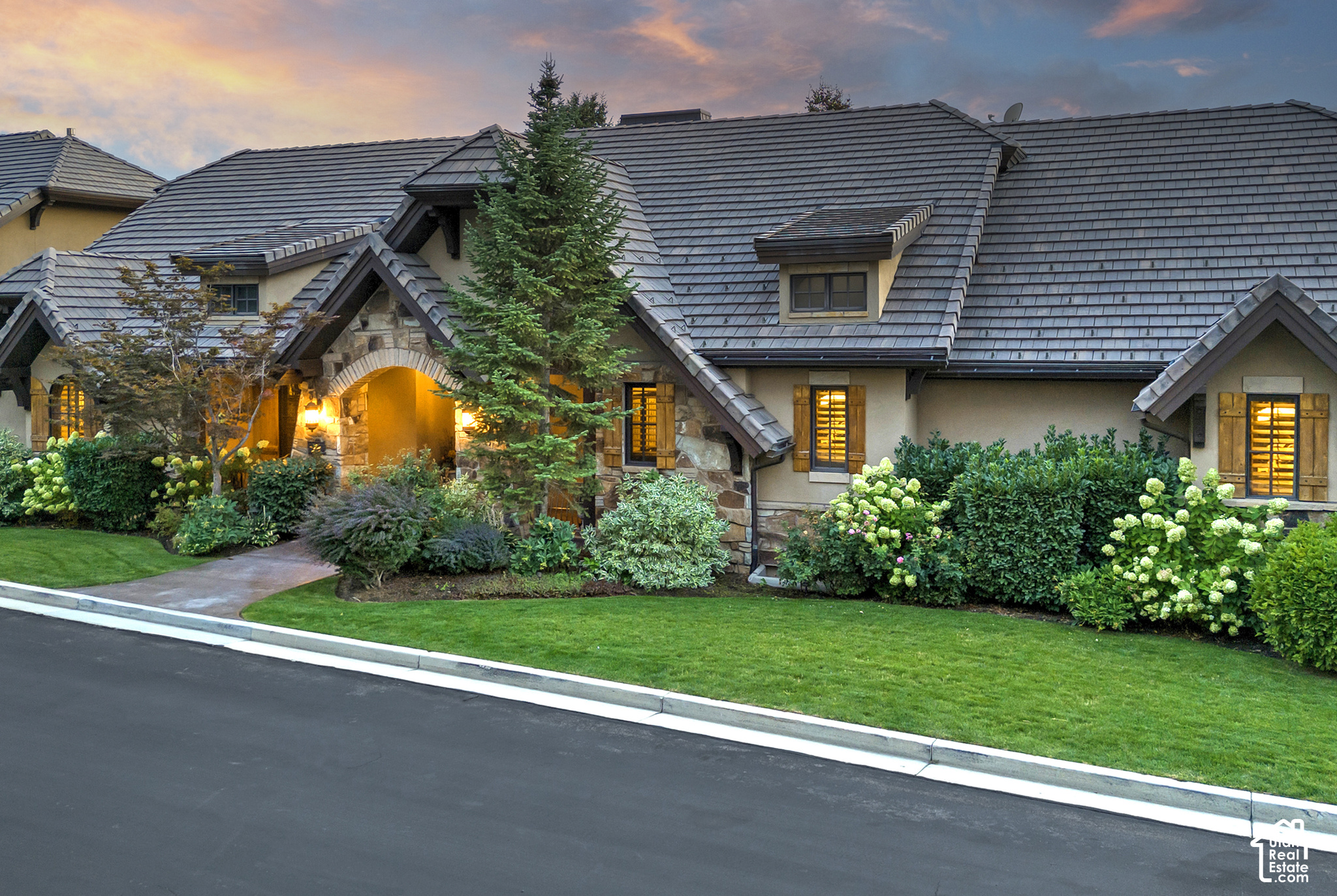 main property photo 70