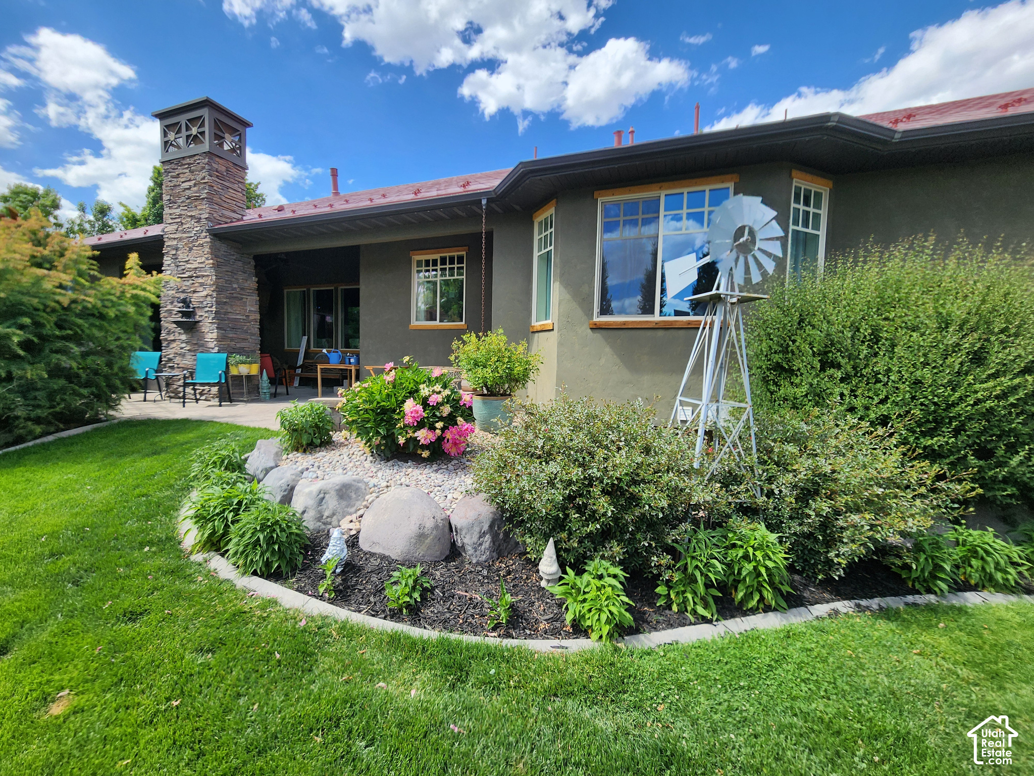 main property photo 46