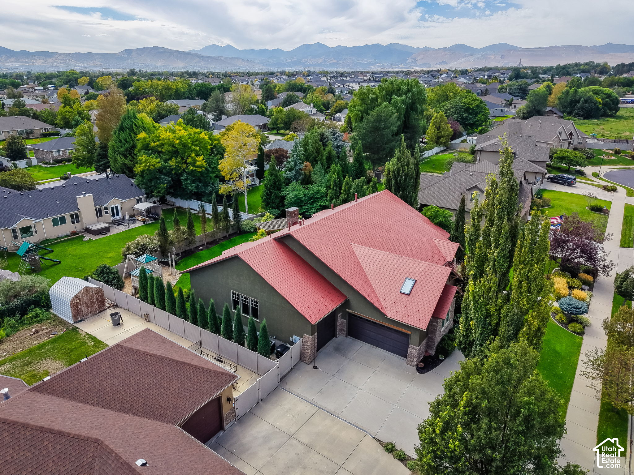 main property photo 61