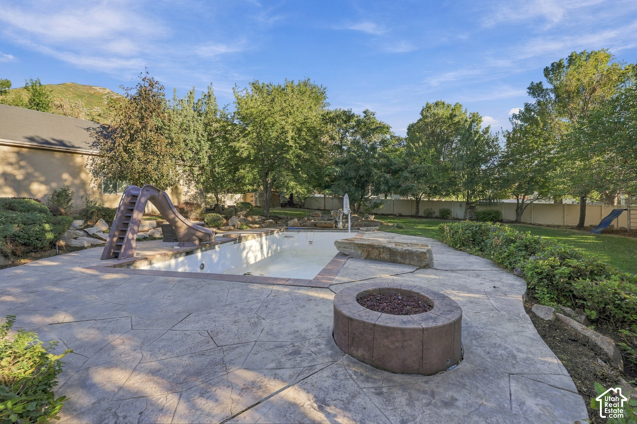 main property photo 61