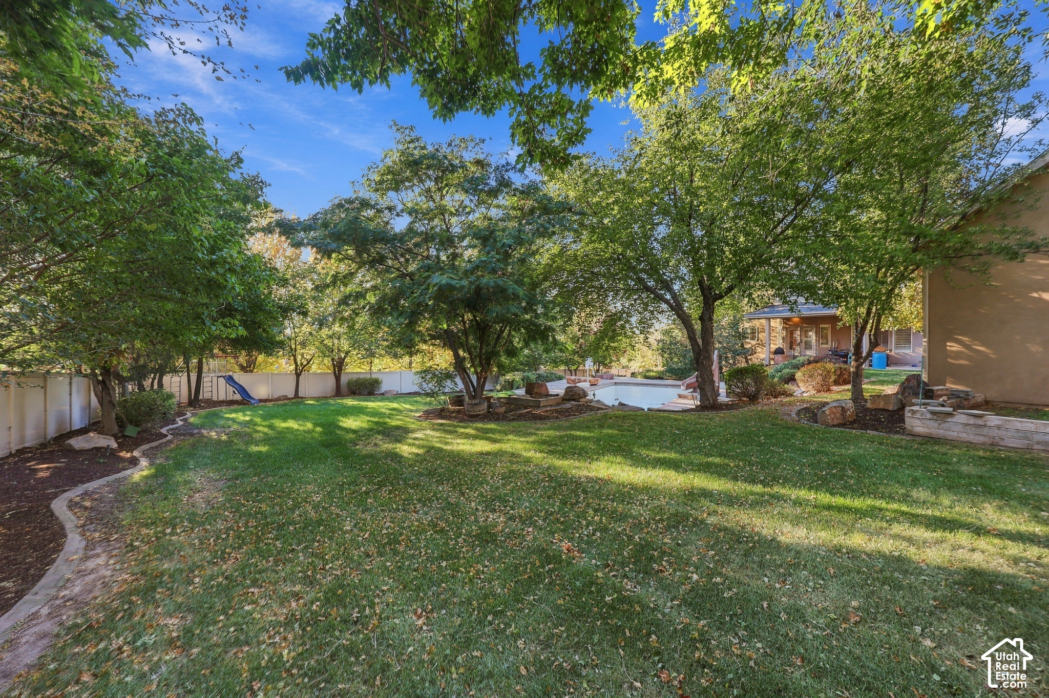 main property photo 64