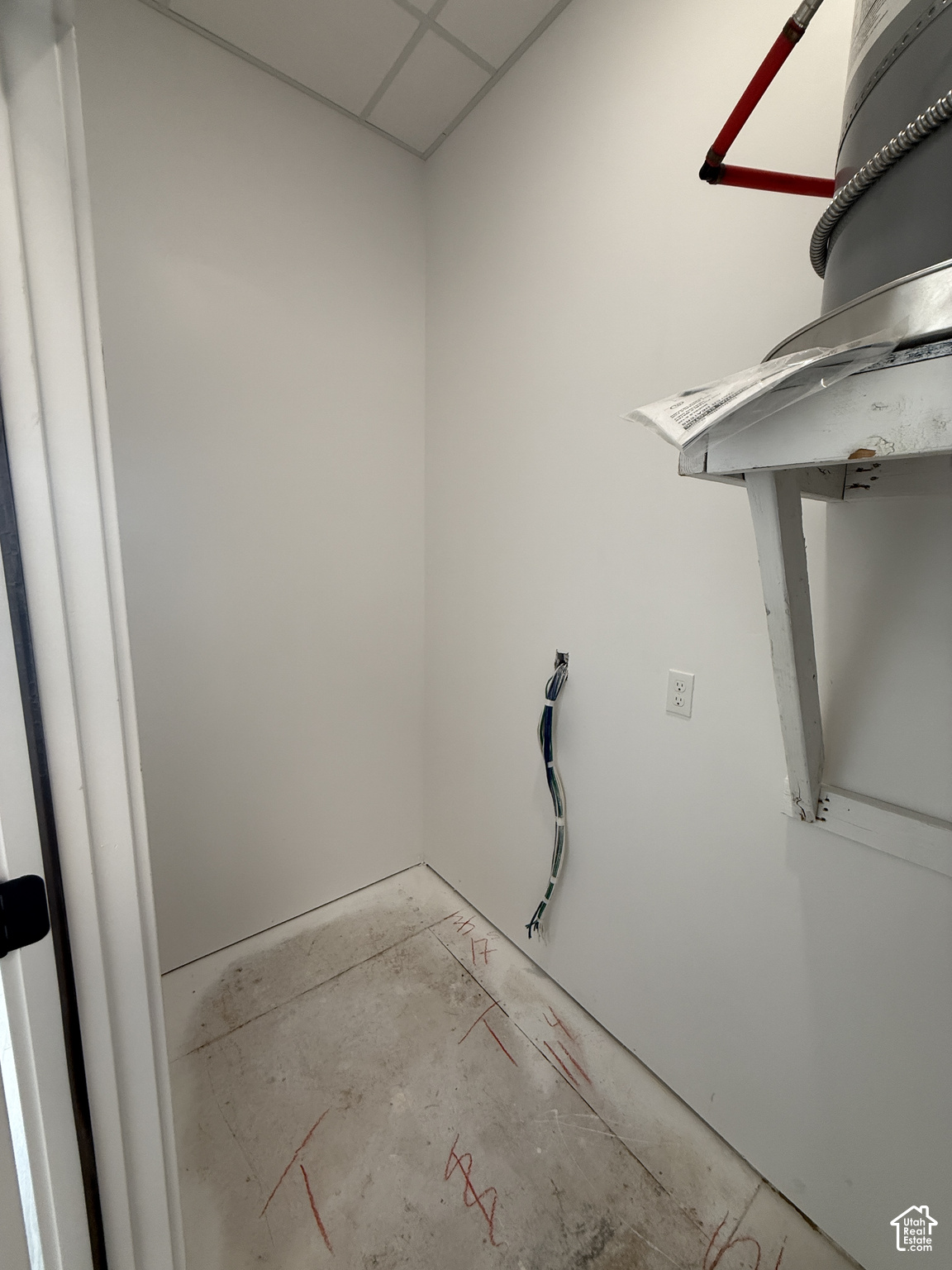 main property photo 12