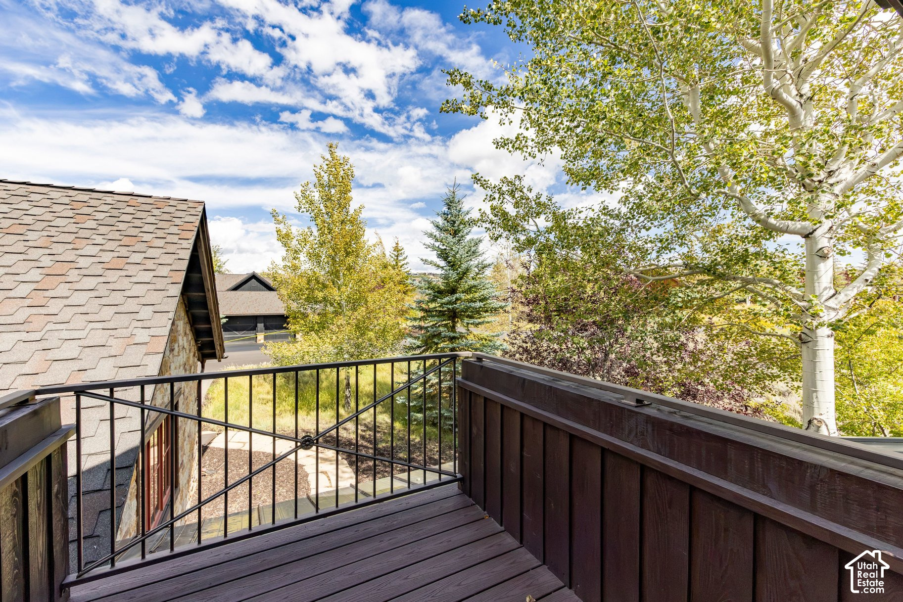 main property photo 75