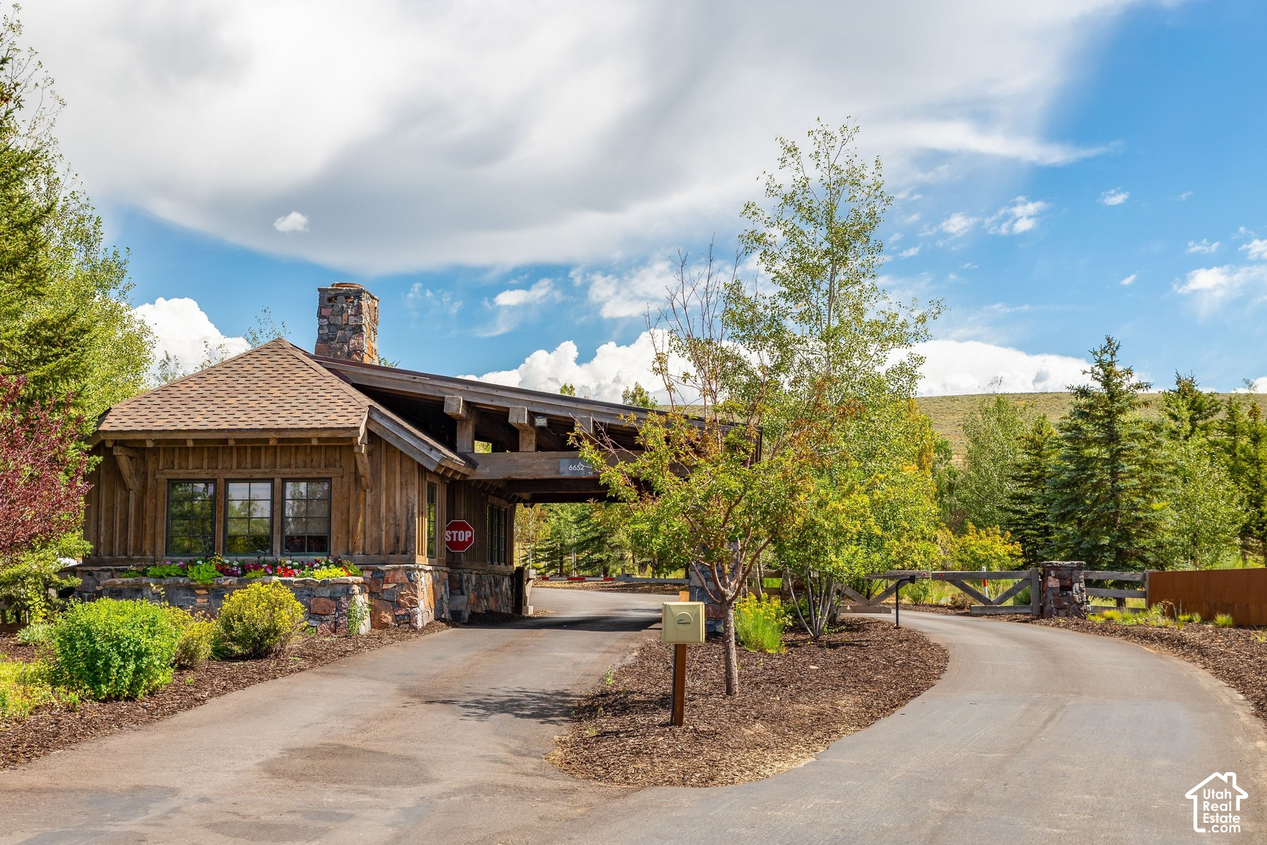 main property photo 82