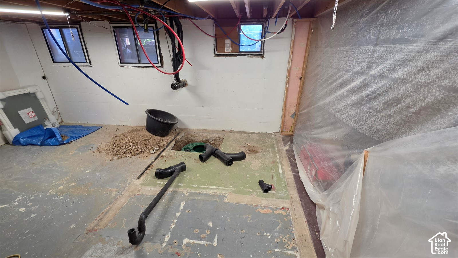 main property photo 16