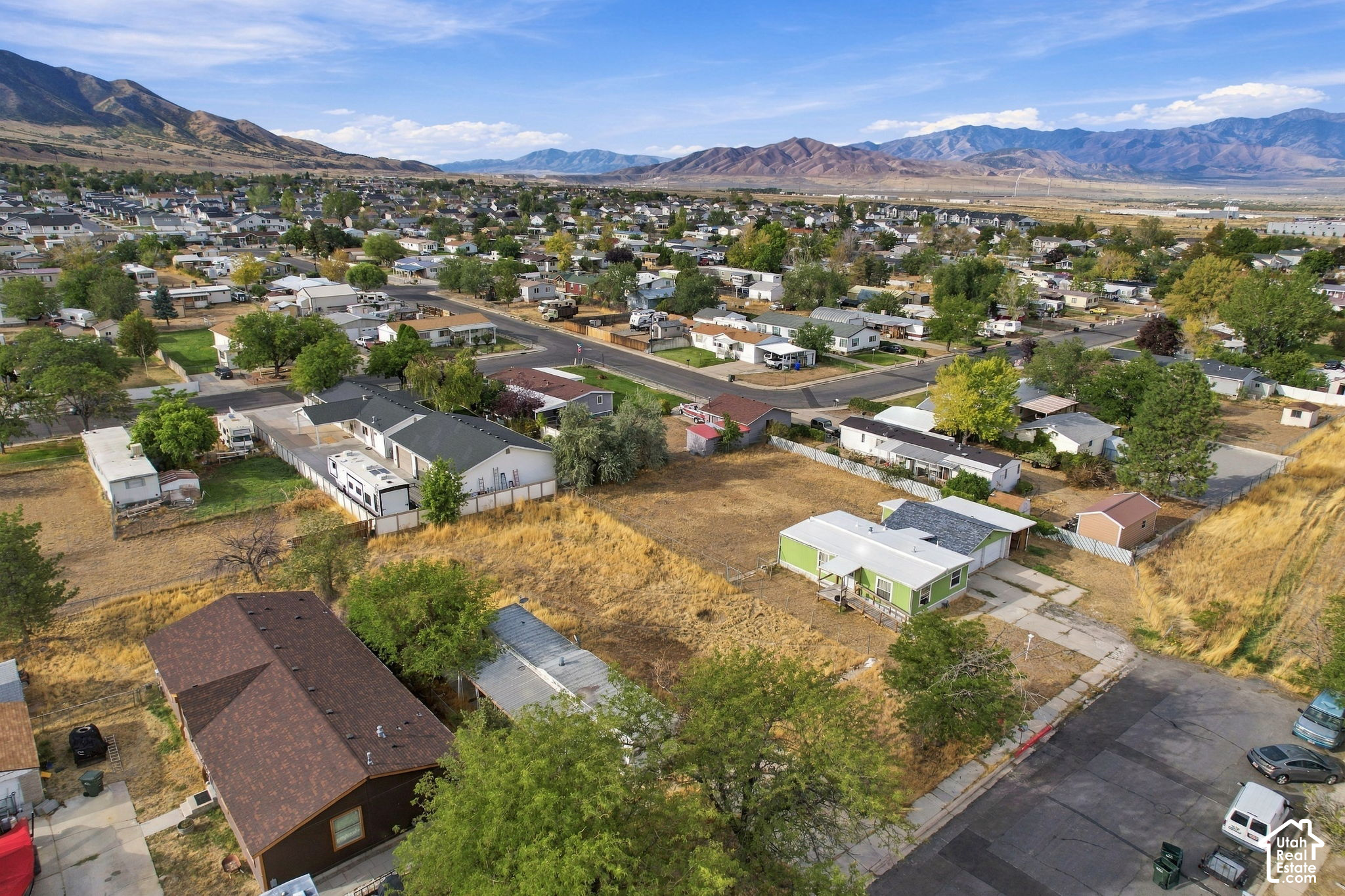 main property photo 16